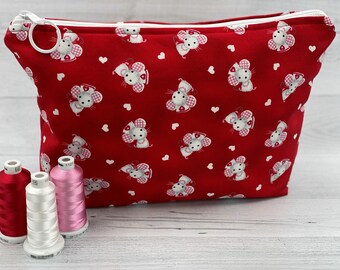 Red Nurse Mouse Cosmetic Bag, Large Make Up Pouch 12" x 9" x 3 1/2" with Inside Pockets