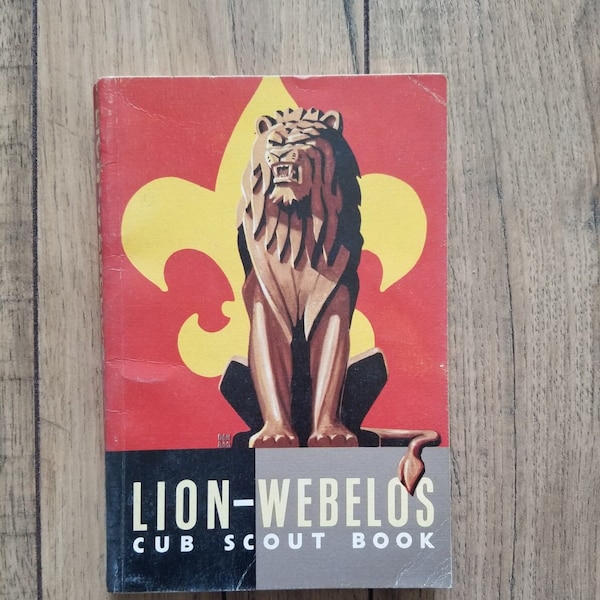 Vintage 1965 Printing of 1954 Edition of Lion-Webelos Cub Scout Book; Boy Scouts Den Pack; Organizations; Nonfiction; Manual Study Guide