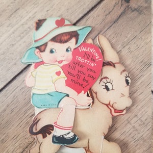 Vintage Folding Valentine&#39;s Day Card - Niño se sienta en el caballo; Cupido; Amar; Corazones; Tarjetas de felicitación; Decoración navideña; Efímero