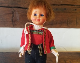 Vintage 1950-60s Fabricado en Austria Muñeca de recuerdo de plástico Wilten Boy de 7 pulgadas; muñecas coleccionables; Muñecas por País; Juguetes y juegos