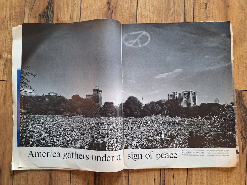 Vintage 1967, October 24, Life Magazine the Day of Dissent Vietnam ...