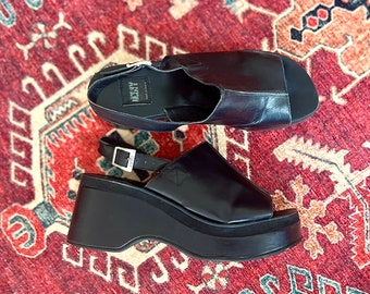 chunky platform sandals 90s