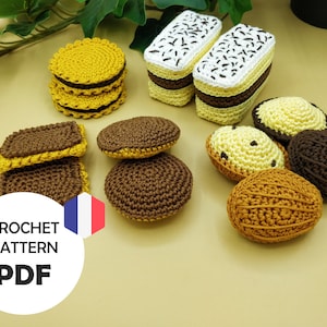 Crochet play kitchen pattern for chocolate cakes and biscuits (PDF FR), filled biscuits, madeleines, Neapolitans, petit beurre