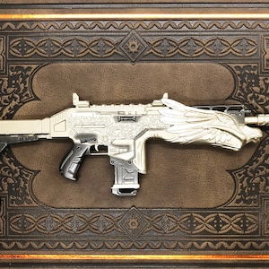 Apex Legendary Hemlock 6.3 in. "The Glorious one" y tarjeta de jugador Legend, llavero personalizado