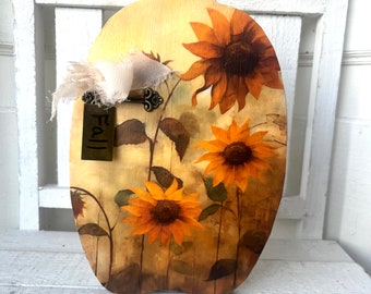 primitive country sunflower pumpkin decor: charming fall accent for mantel, tray or shelf.