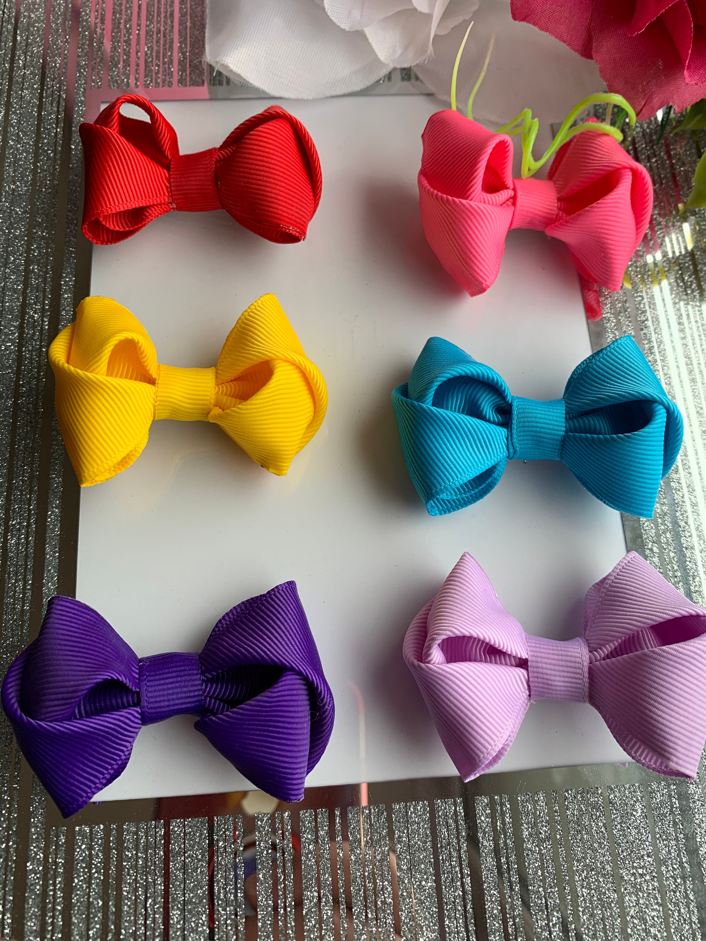 Cute little bows. Hair accessories kids bow girls bows baby Etsy