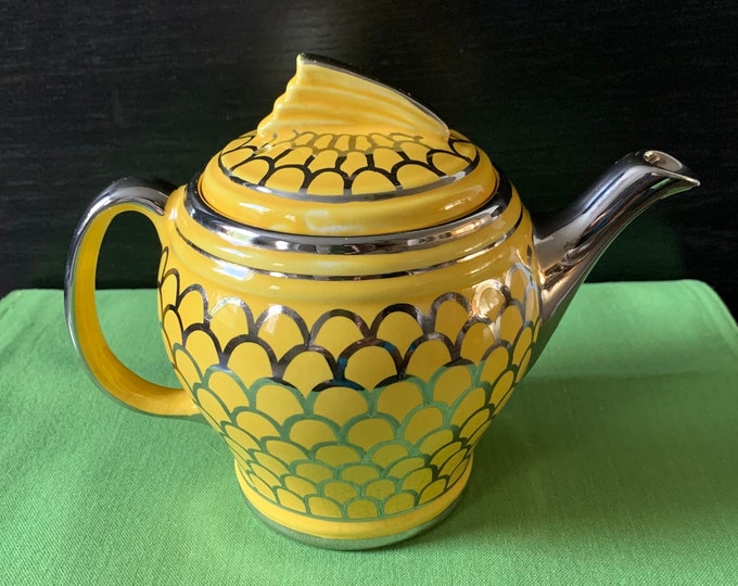 1930s Fabulous Art Deco Teapot, RARE 2 Markings FARO Made in England & SADLER Made in England
