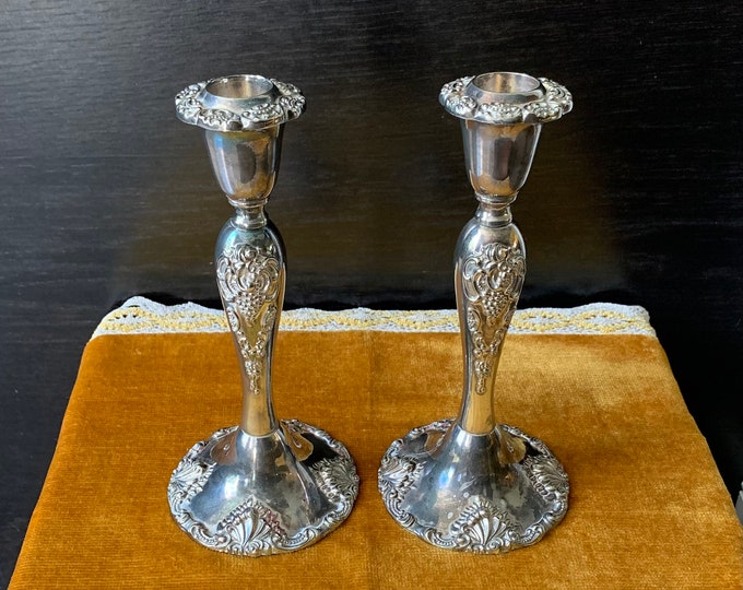 2x Godinger Silver Plated Candle Holders, Beautiful Baroque Pattern