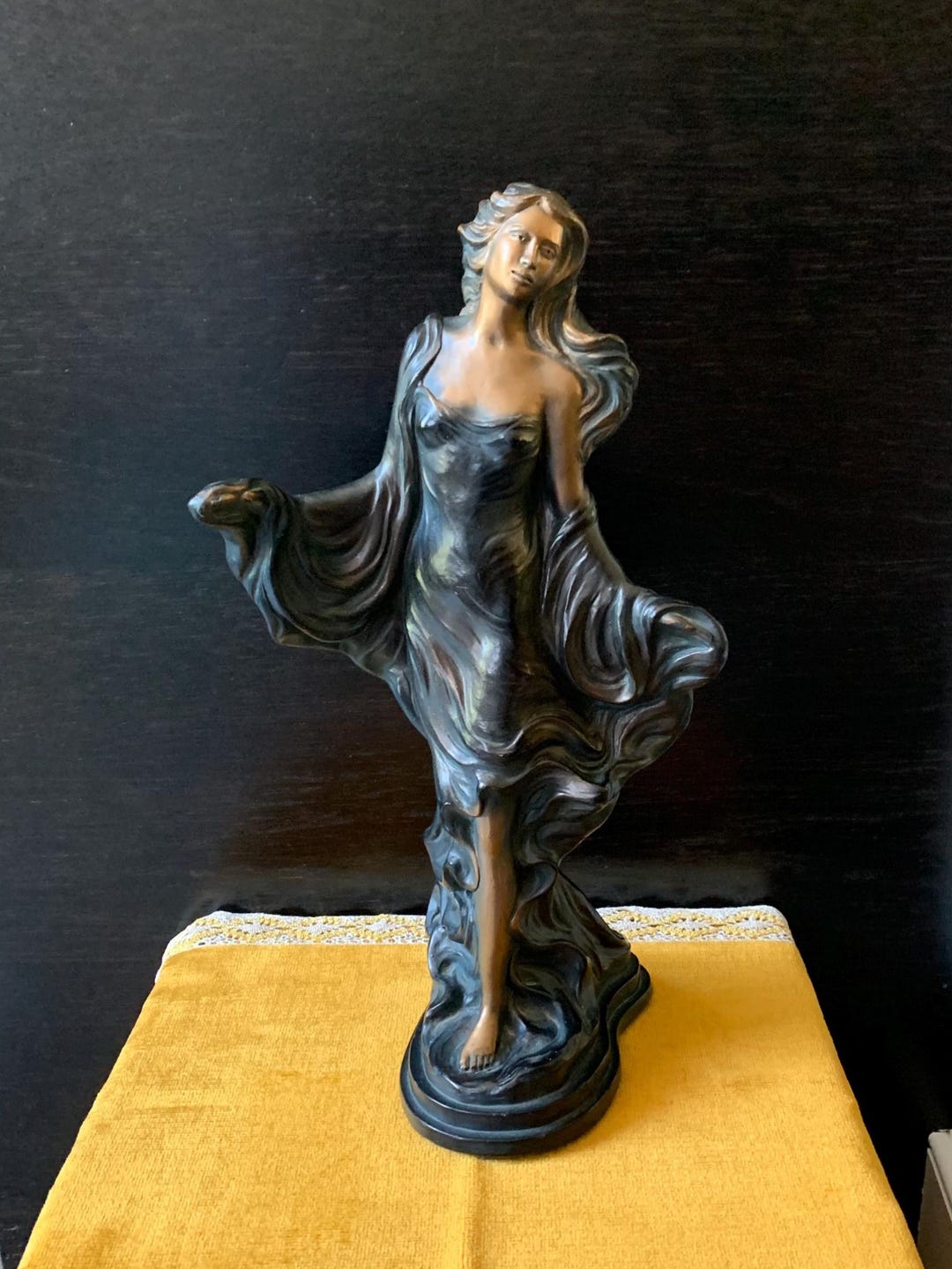 Gorgeous Art Nouveau Alice Heath Austin Sculpture - Bronze