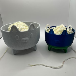 Cat Yarn Bowl With Legs | 3D Printed | Standing Cat Yarn Bowl - Crochet Yarn Accessories