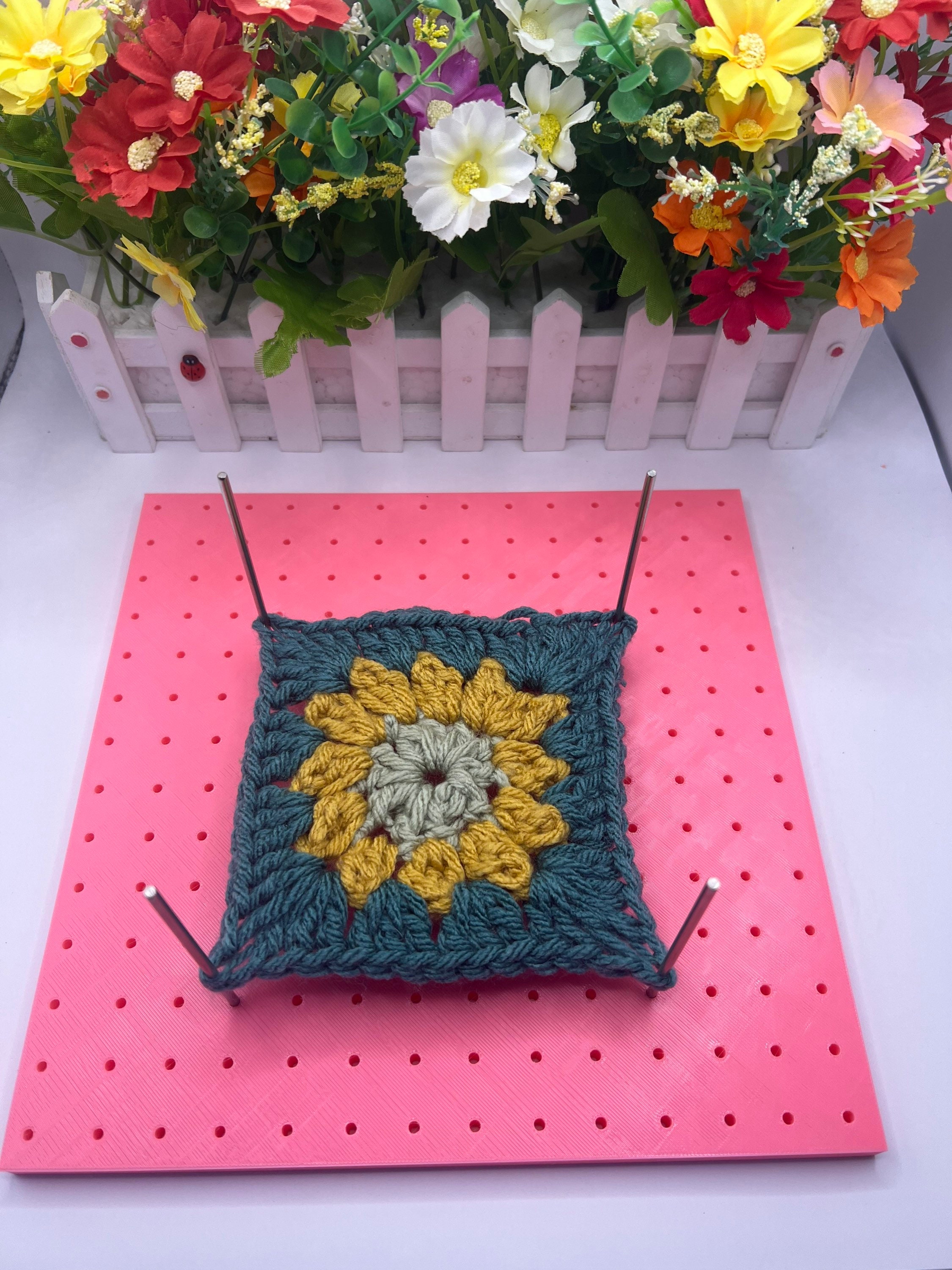 vocls crochet blocking board with pins?granny square blocking