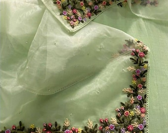 ATHARVA 3D Embroidery Salwar Kameez/neck/georgette/green/georgette