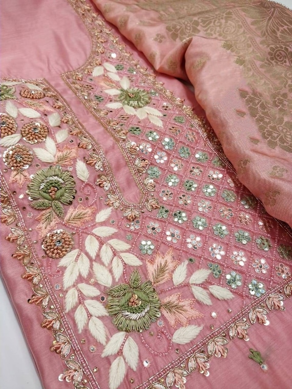 Pink Embroidered Flared Suit - Adizya