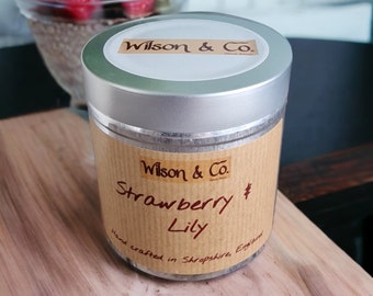 Strawberry & Lily Scented Candle 230g | laundry candle | tin candle | candle gift | personalised candle | handmade scented candle