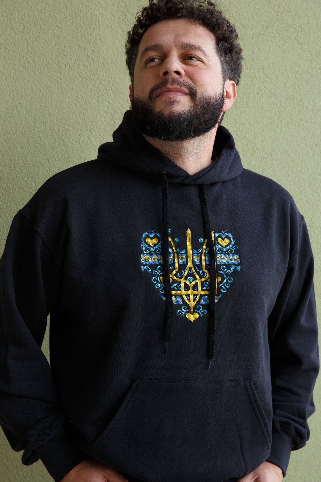 UKRAINIAN HOODIE/EMBROIDERY KOZAK