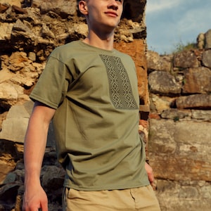 Ukrainian t-shirts embroidered - Cotton embroidered shirt for men - Zelenskyy embroidery t-shirt - Ukrainian embroidery t-shirt with trident
