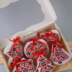 Ukrainian christmas ornaments - Set of 6 christmas ornaments handmade - felt embroidered christmas ornaments