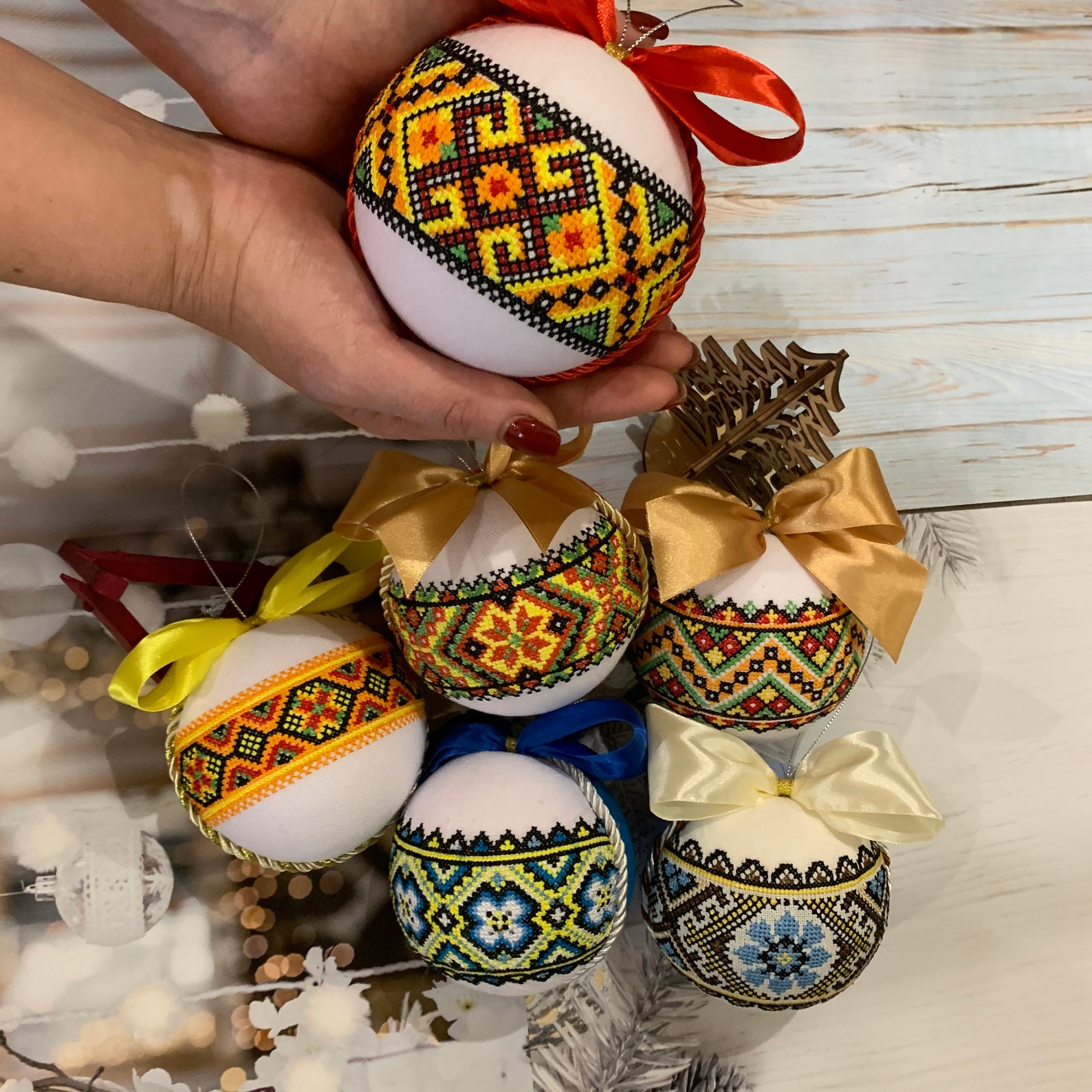 Ukrainian Christmas Ornaments Set of 6 Baubles Christmas - Etsy