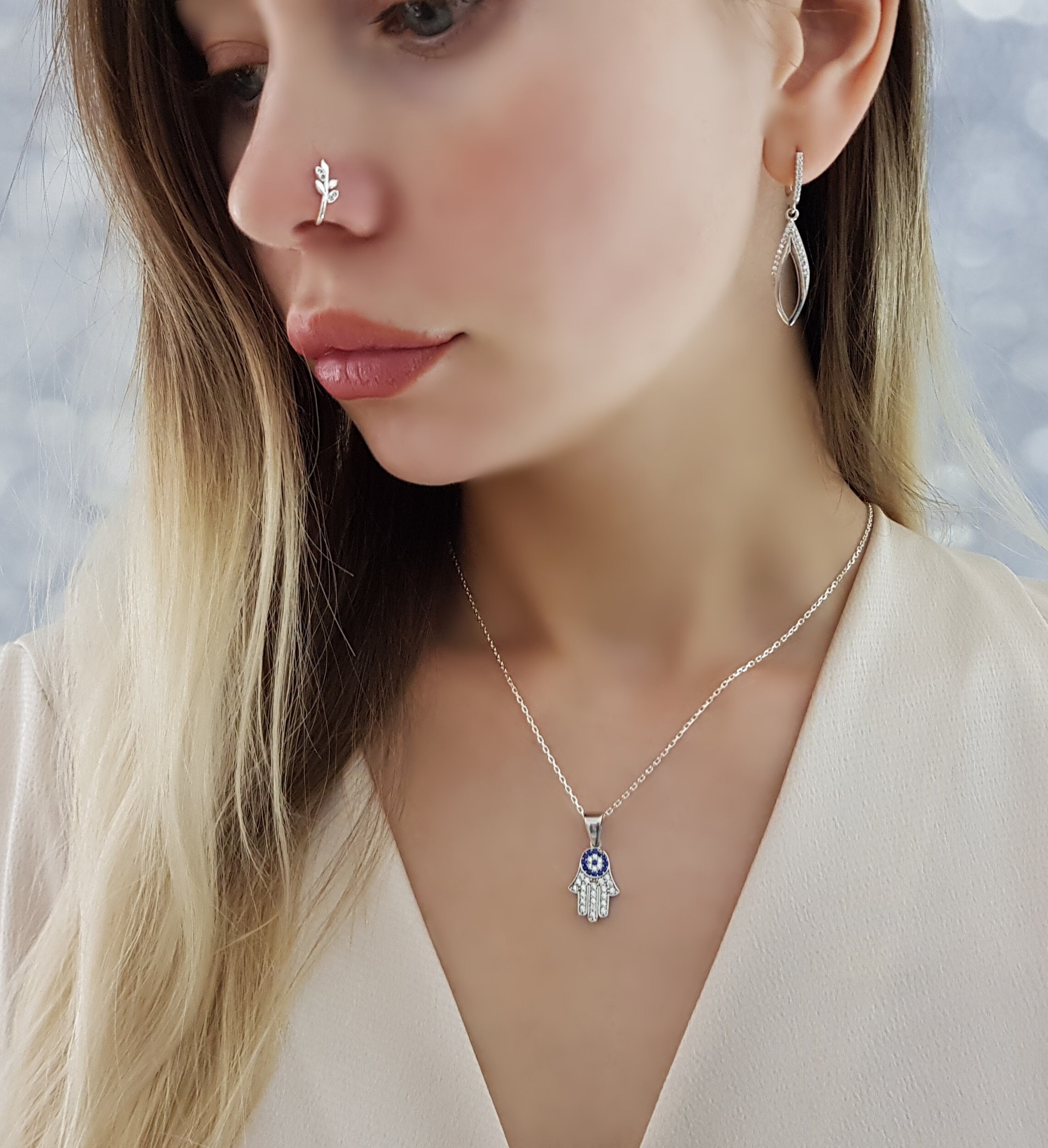 Pendentif Main De Fatima En Argent 925 Avec Zircon Bleu - 20x16mm - Symbolique Et Élégant