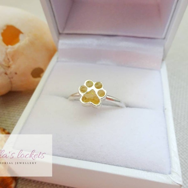 Cremation paw ring, cremation jewellery, simple design ring, pet ashes, ashes jewellery, memorial jewellery, pet memorial, gift idea