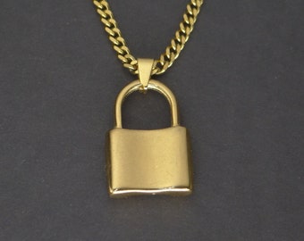 CRW Lock Necklace with 3mm miami cuban link chain in gold - Latch Necklaces for Women - Hip Hop Necklace for Men - Necklace with Pendant