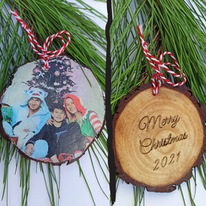 Real Pine Slice Photo Ornament, Christmas 2024 Personalized Handmade Ornament, Custom Engraved Name, Parents Photo, Family Ornament