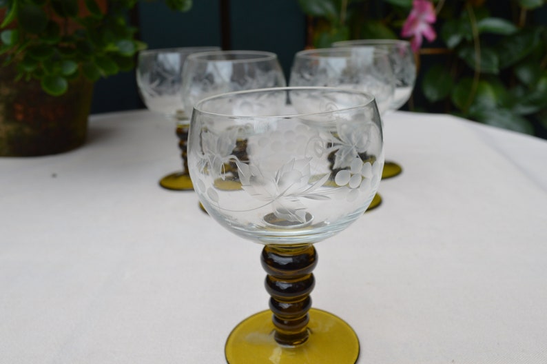 Germany Bavaria Vintage Roemer Green Bubble Stem Etched Glass Wine Goblets