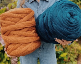 Chunky Arm Knitting Yarn for Armknit DIY Projects - 100% Merino Wool from European origin.