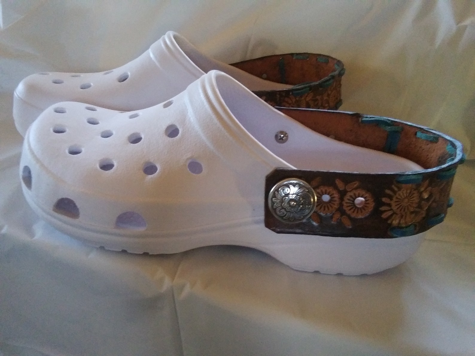 Croc Leather Replacement Heel Strap With Floral Concho no Etsy