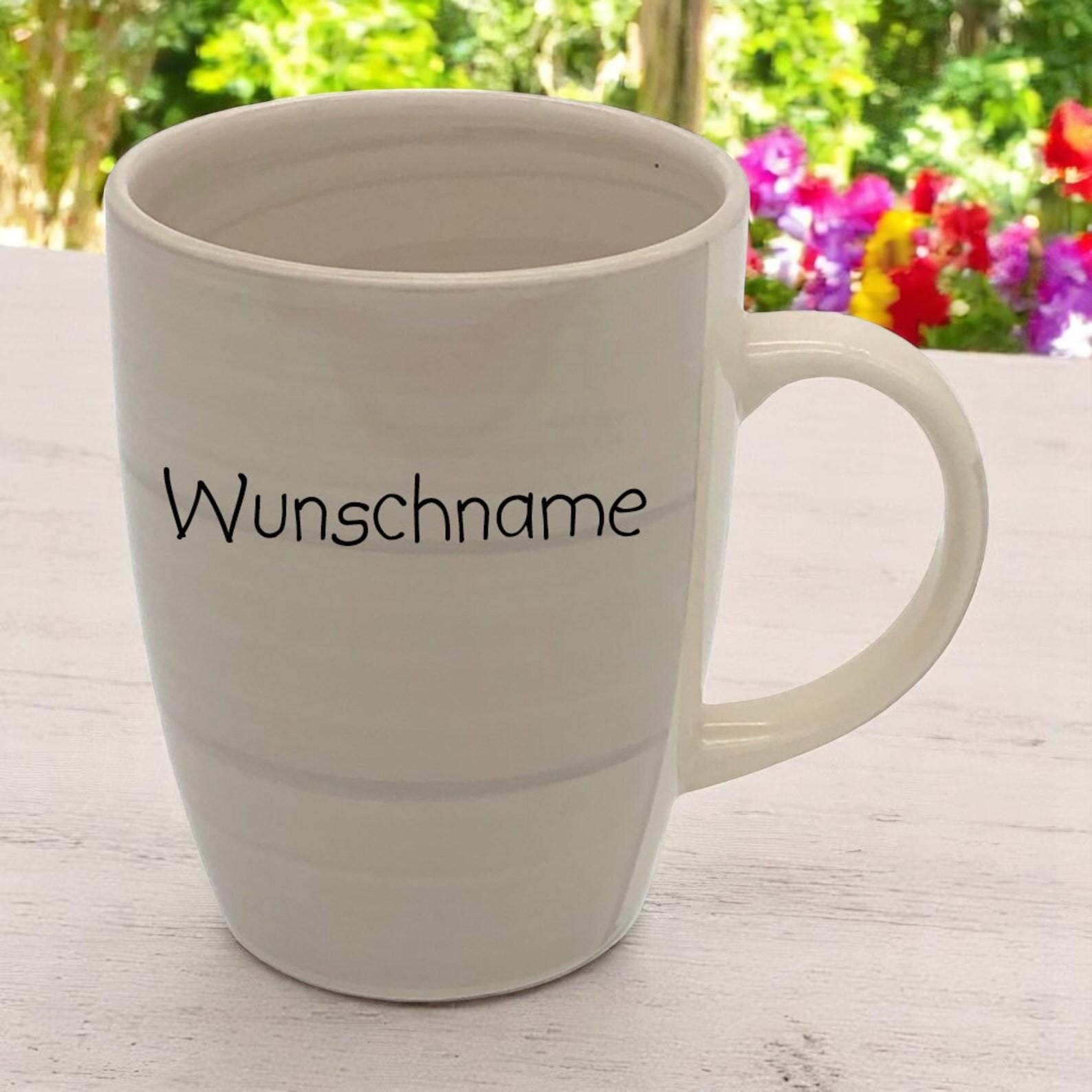 Namenstasse Sandy – Weiße Tasse Mit Gemaltem Herz-Motiv & Persönlichem Namen | Spülmaschinenfest, 200 Ml, Kaffeebecher