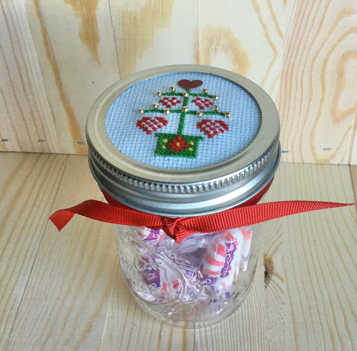 Holiday Heart Tree a Crossstitch lid with mason jar Etsy