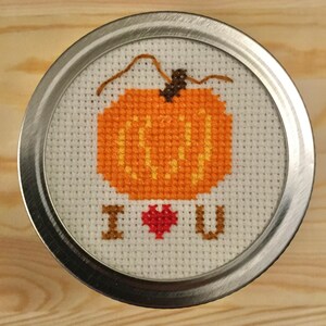 Cross-stitch lid with mason jar - I Love U Pumpkin