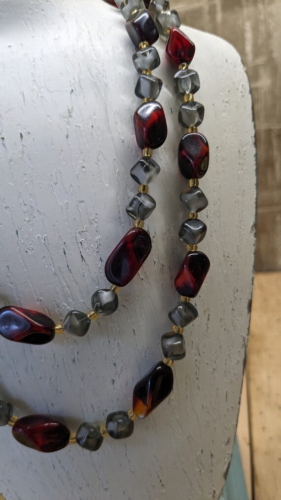 Mid Century Molded Red and Gray Glass Bead Neckla… - image 7