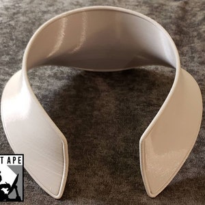 Cara Dune Neck Seal Armor Collar