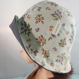 BJD Doll Gray and Floral Reversible Tulip Hat, Sweet Floral Doll Hat, Cloche Shape Hat, Cute BJD Doll Hat, BJD Accessories