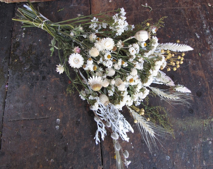 White Dried Flower Bouquet Naturally Dried Flowers Everlasting Dried Flower Dried Flower Bunch