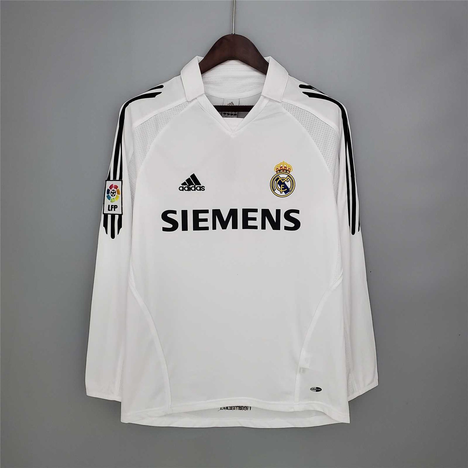 200506 Real Madrid Soccer Jersey Home Vintage Football