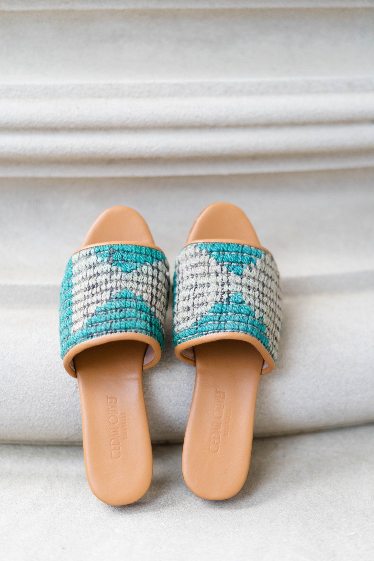 Size 9 Kilim Rug Flat Sandals Shoes, EU 40, Handwoven Kilim