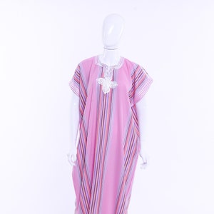 Traditional Moroccan Gandoura, Pink Dress for Women, Standard Size Clothing, Shakira Dress