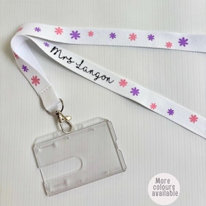 Personalisierte Blumendruck Lanyard | Benutzerdefinierte Name ID Ausweishalter | Personalisierte Lehrer Schlüsselband | Namensband | Blumen Lehrer Schlüsselband
