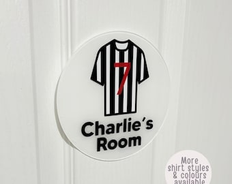 Personalised Acrylic Football Shirt Bedroom Door Sign | Custom Room Name Plaque | Children’s Bedroom Sign | Soccer Bedroom Wall Decor