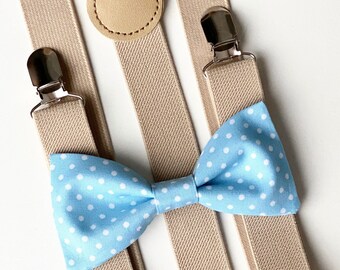 Blue white bow tie and Beige suspenders, White dots bow tie, Firs birthday boys outfit, Bow tie and suspenders set, tan suspenders men