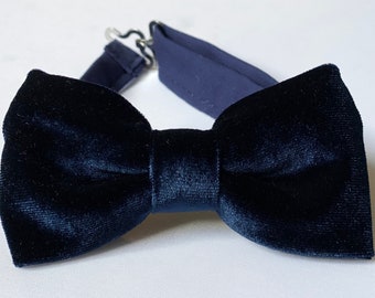 Navy blue velvet bow tie, dark blue bow tie, boys navy bow tie, adult velvet bow ties, ring boy bow tie , navy blue bow tie for men, gift