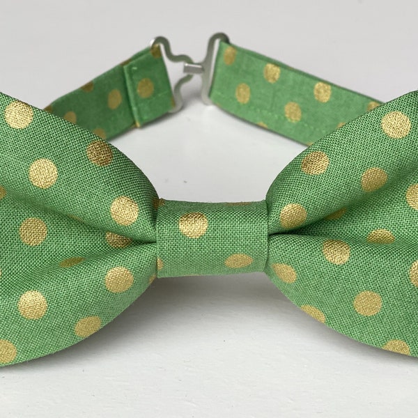 Gold Big Dots on Green Bow Tie-Baby Toddler Kids Boys Men Bow Ties- Green Bow Tie- Green and Gold Bow Tie Boy-Baby Outfit-Page Boy-Wedding
