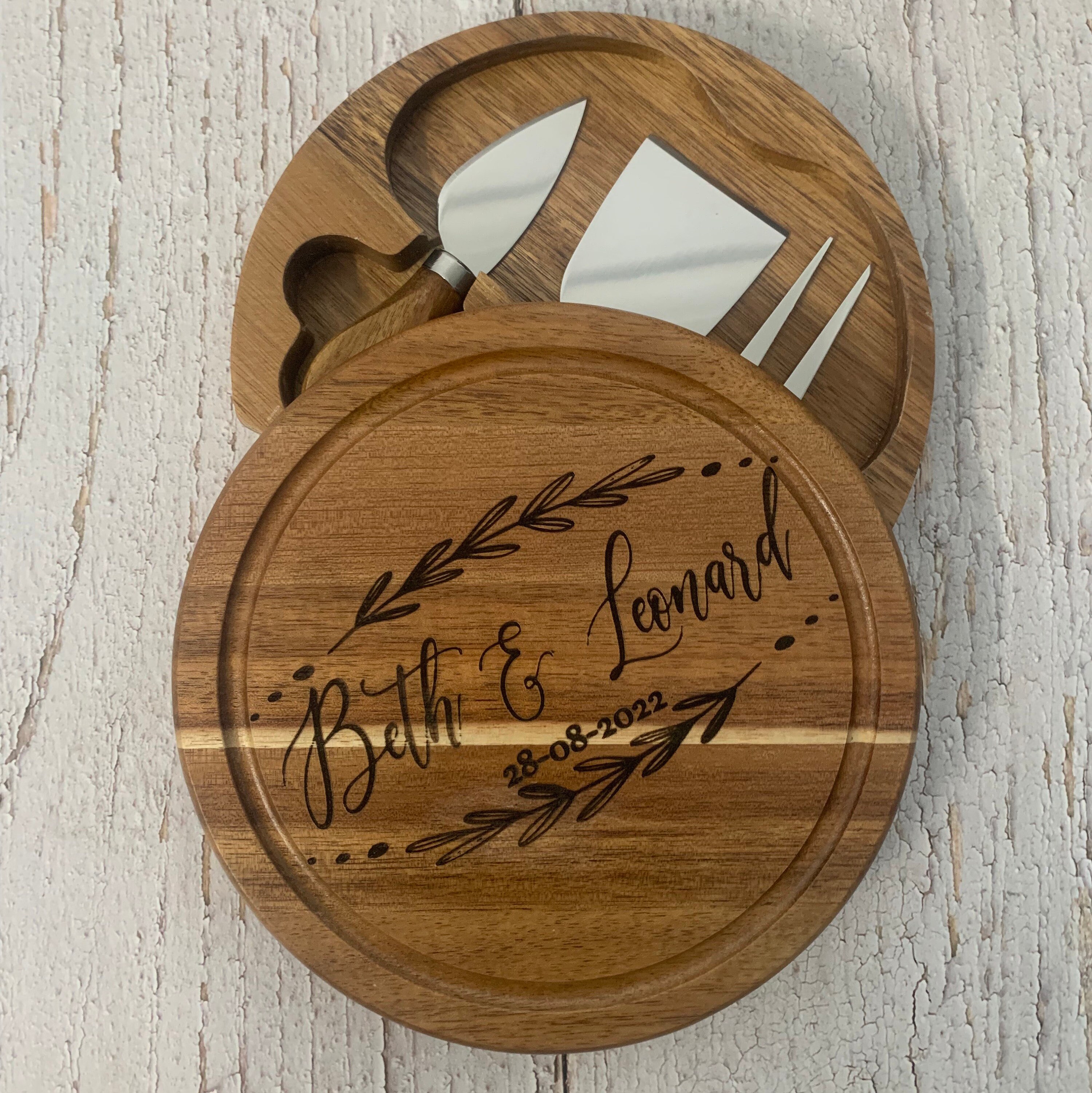 Engraved Acacia Wood Cheese Board Set, Personalized Family Name - Etsy ...