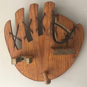 Handcrafted Wood Baseball Shelf Handmade Wooden Baseball Glove Display Rack Hold Ball and Bat Children Room Sports Décor