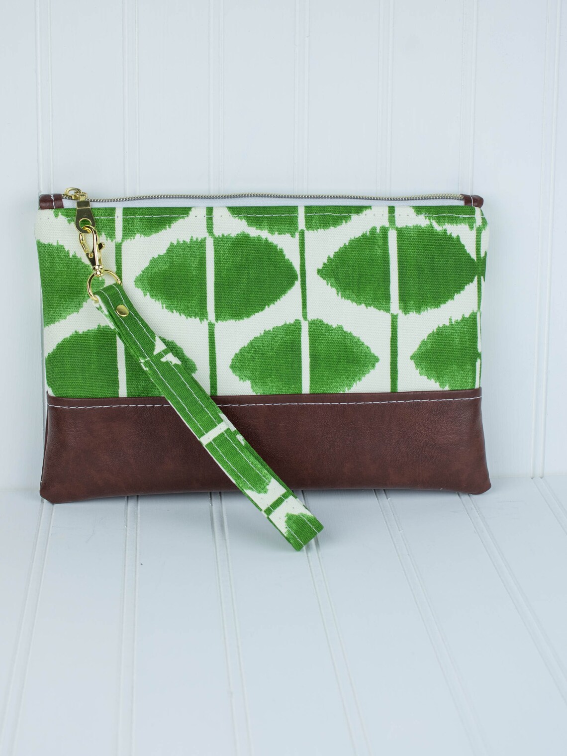 Vegan leather wristlet clutch purse large minimalist green Etsy