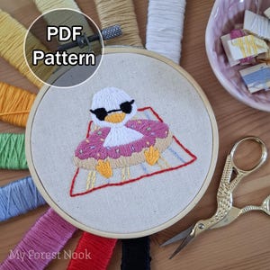 Vacation Duckling - Embroidery PDF Pattern - Digital Download - Hoop Embroidery - Summer