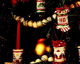 Christmas Wooden Spool Ornament Cross Stitch Pattern: 10 Festive Designs (PDF Digital Download)