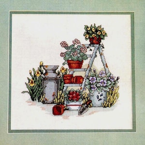 Korsstygnsmönster med vårblommor: Fleråriga krukväxter (digital PDF-nedladdning)